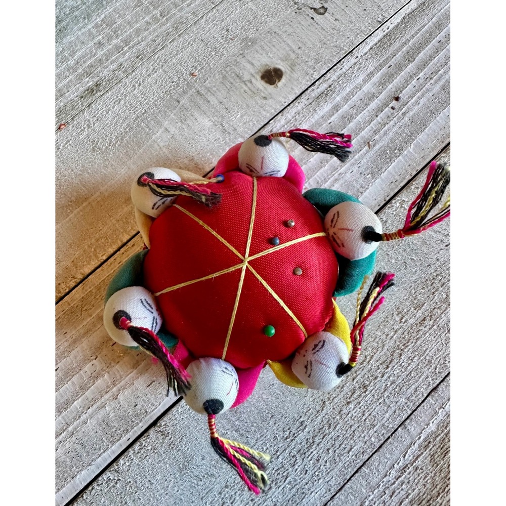 Vintage Folk Art Pin Cushion‎ Doll Heads Red Handmade Sewing Craft Decor